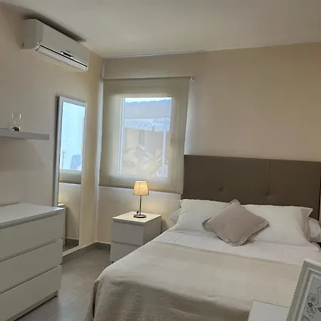 Villa Arenamar With Private Pool *