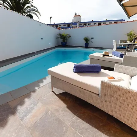 Villa Arenamar With Private Pool *