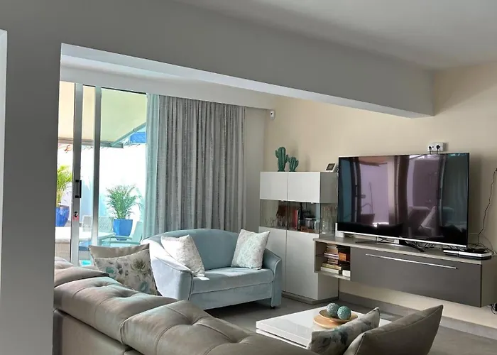 Arenamar With Private Pool 普拉亚戴尔雷安格莱斯