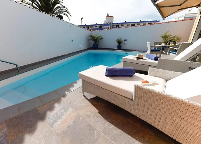 Villa Arenamar With Private Pool *