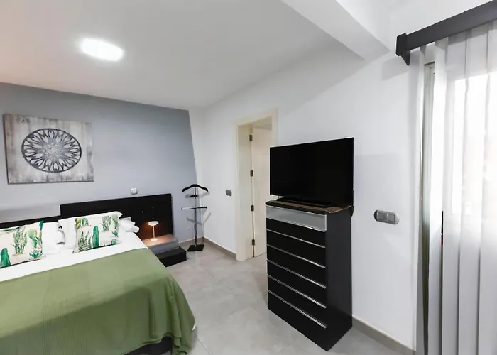 Arenamar With Private Pool * 普拉亚戴尔雷安格莱斯