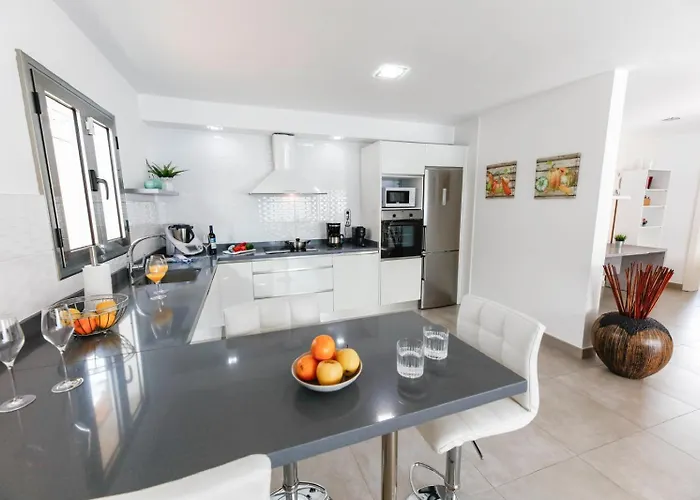 Vila Casa Arenamar With Private Pool *